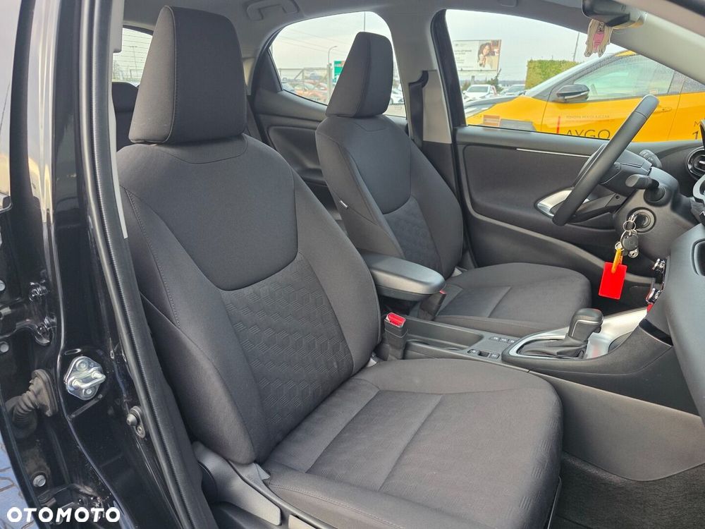 Toyota Yaris - 19