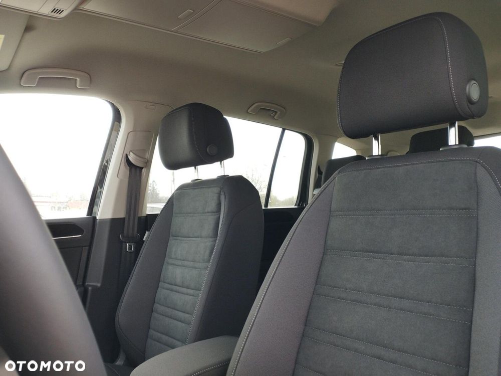 Volkswagen Touran 2.0 TDI BMT Highline DSG - 11