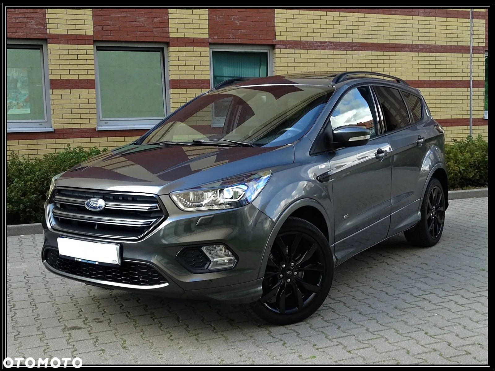Ford Kuga 2.0 TDCi AWD ST-Line Black - 1