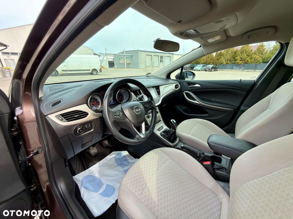 Opel Astra 1.4 Turbo Start/Stop Innovation - 13