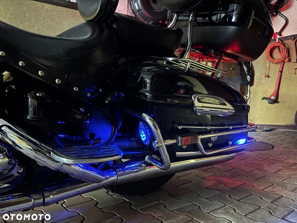 Yamaha Royal Star - 18