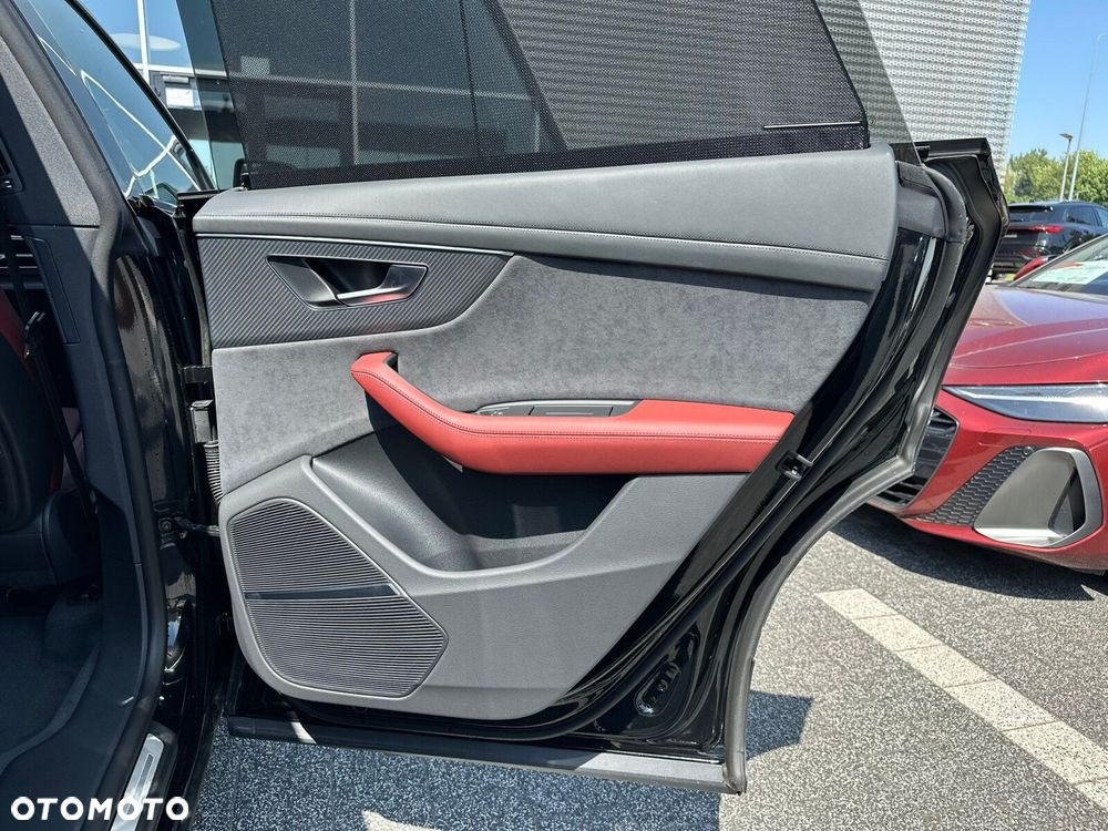 Audi SQ8 - 22