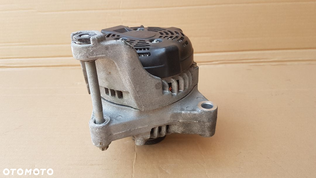 BMW 218d seria 2 F45 Active Tourer Alternator Denso 14v 150A 2.0d - 7
