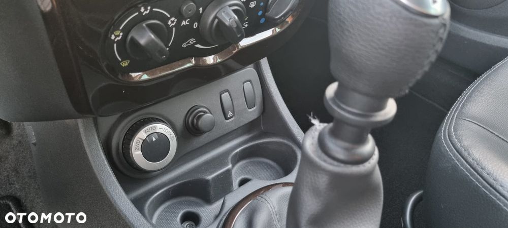 Dacia Duster 1.6 16V 4x4 Delsey - 15