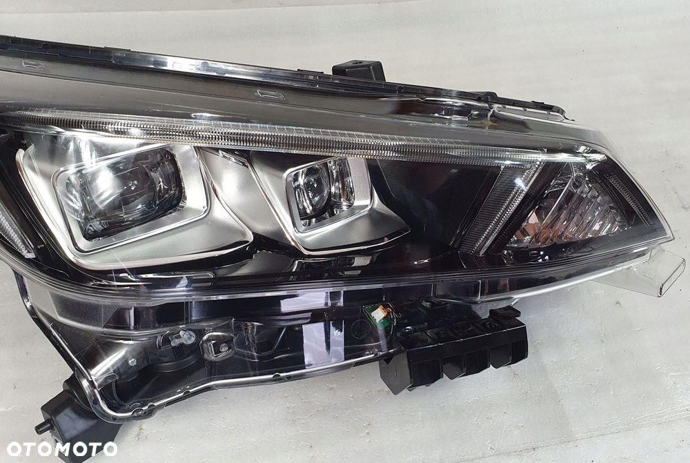 prawa lampa przód nissan leaf ii 2 ze1 full led 17 - 13