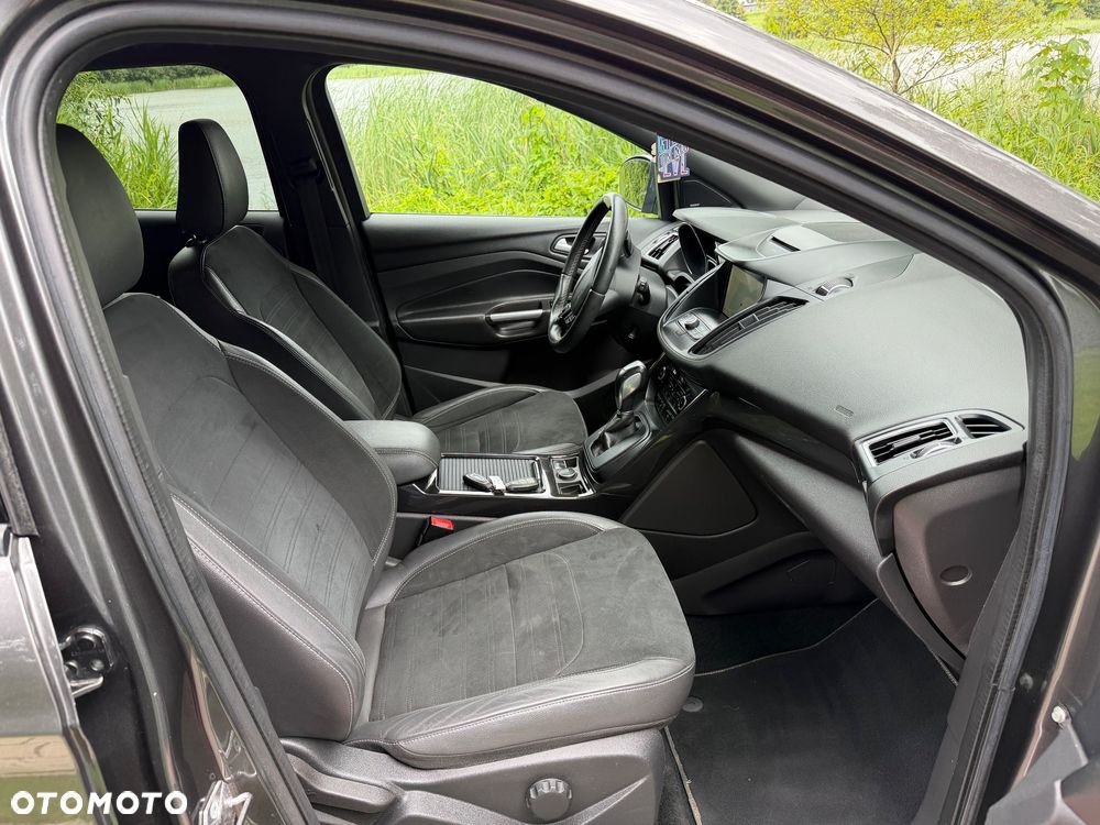 Ford Kuga 2.0 TDCi 4x4 ST-Line - 11