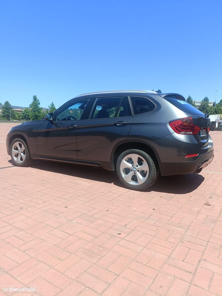 BMW X1 16 d sDrive Line Sport - 5