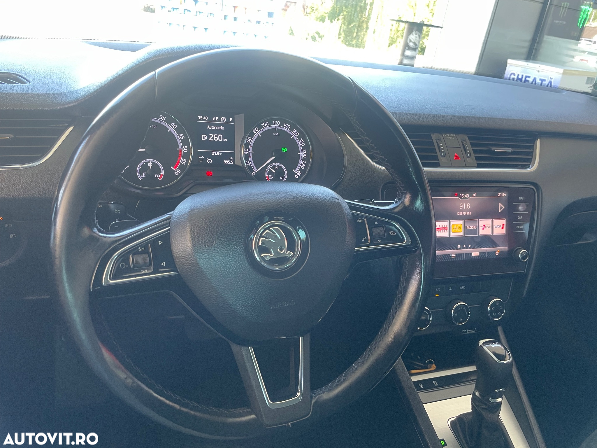 Skoda Octavia 2.0 TDI ELEGANCE DSG - 3