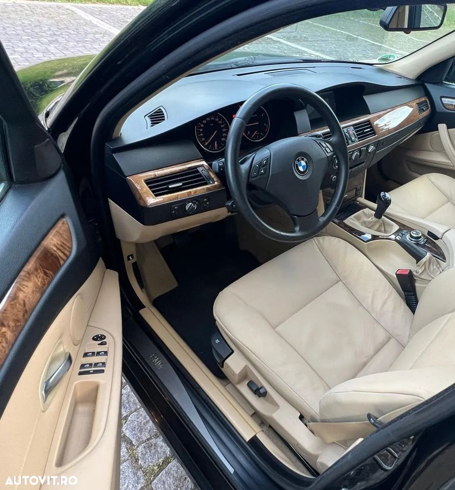 BMW Seria 5 520d Edition Lifestyle - 11