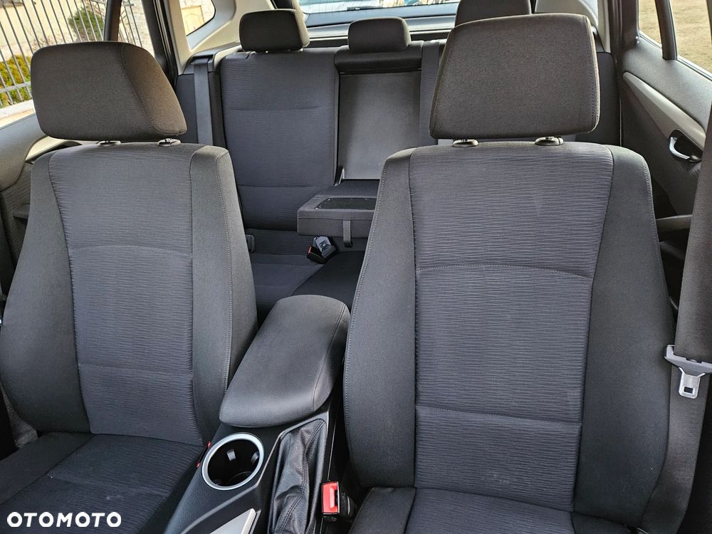 BMW X1 - 28