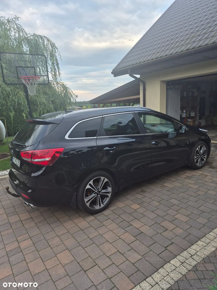 Kia Ceed 1.6 CRDi GT Line DCT - 12