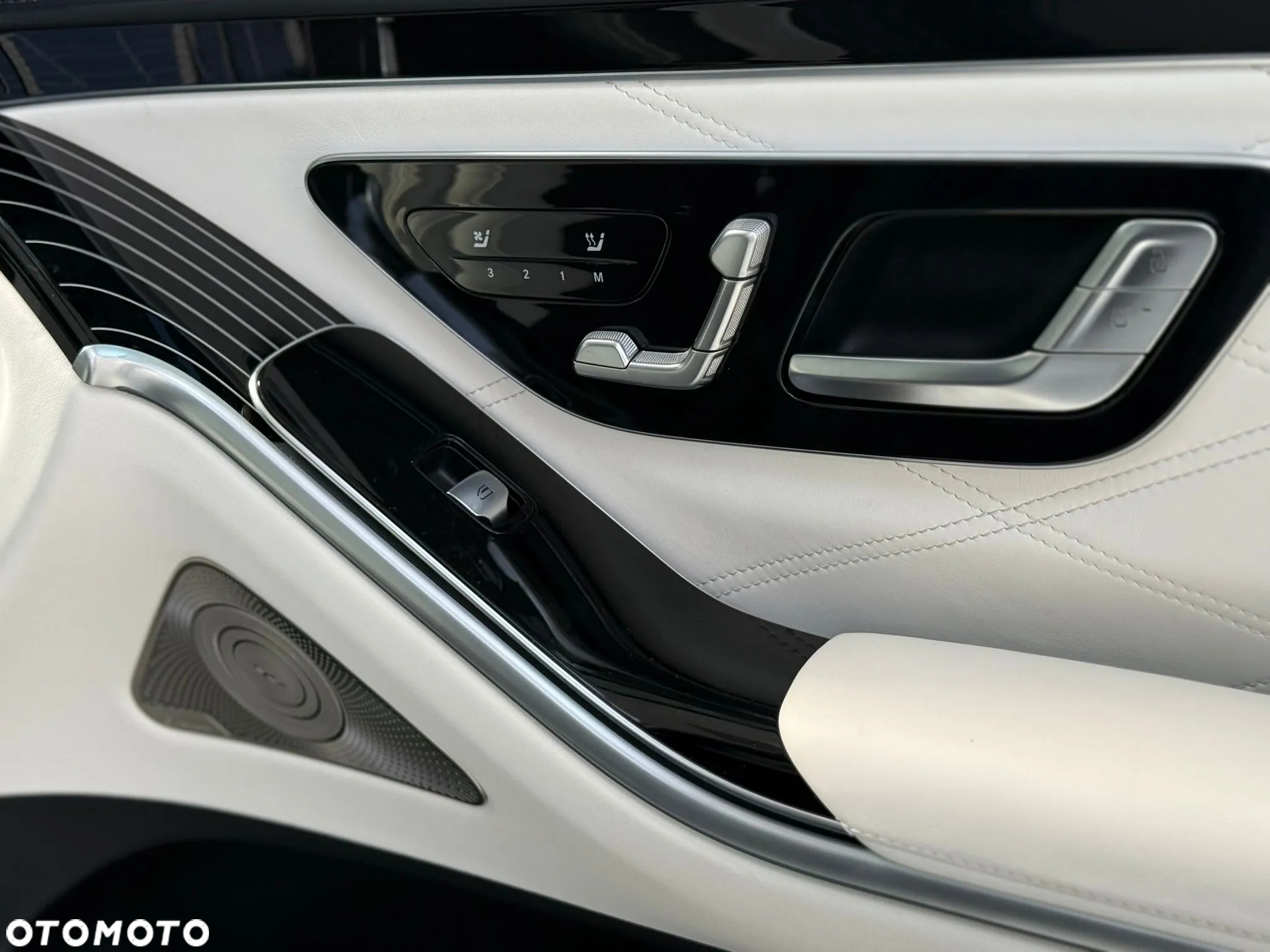 Mercedes-Benz Maybach Klasa S 680 4-Matic - 13