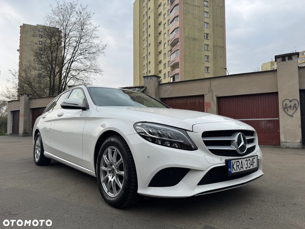 Mercedes-Benz Klasa C 200 d 9G-TRONIC - 25