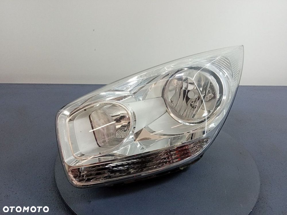 KIA VENGA 09- REFLEKTOR LEWY LAMPA EU 92101-1P000 - 1