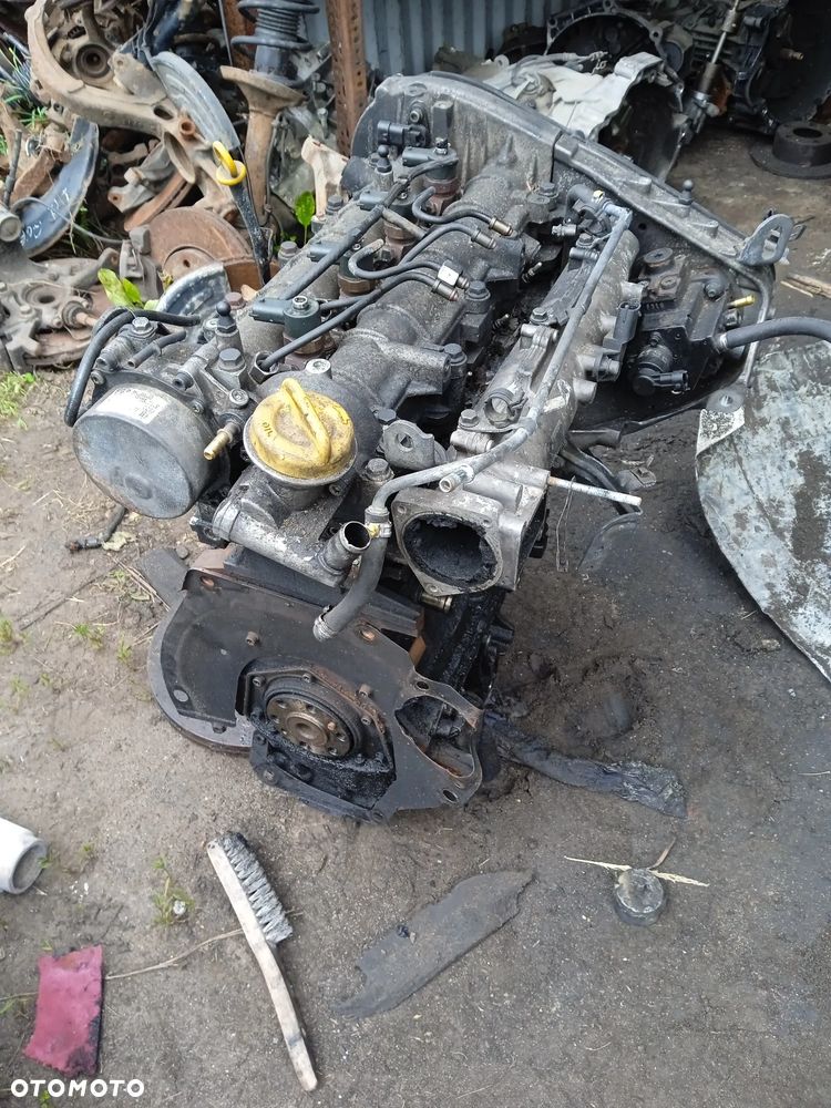 OPEL VECTRA C ZAFIRA B 1.9 CDTI SILNIK Z19DTH GOŁY SŁUPEK - 2