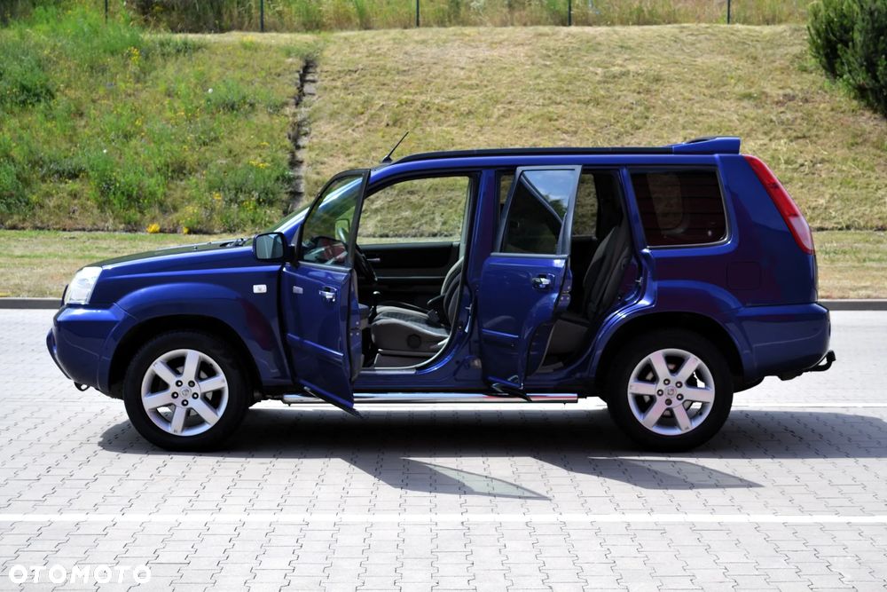 Nissan X-Trail 2.0 Comfort - 29