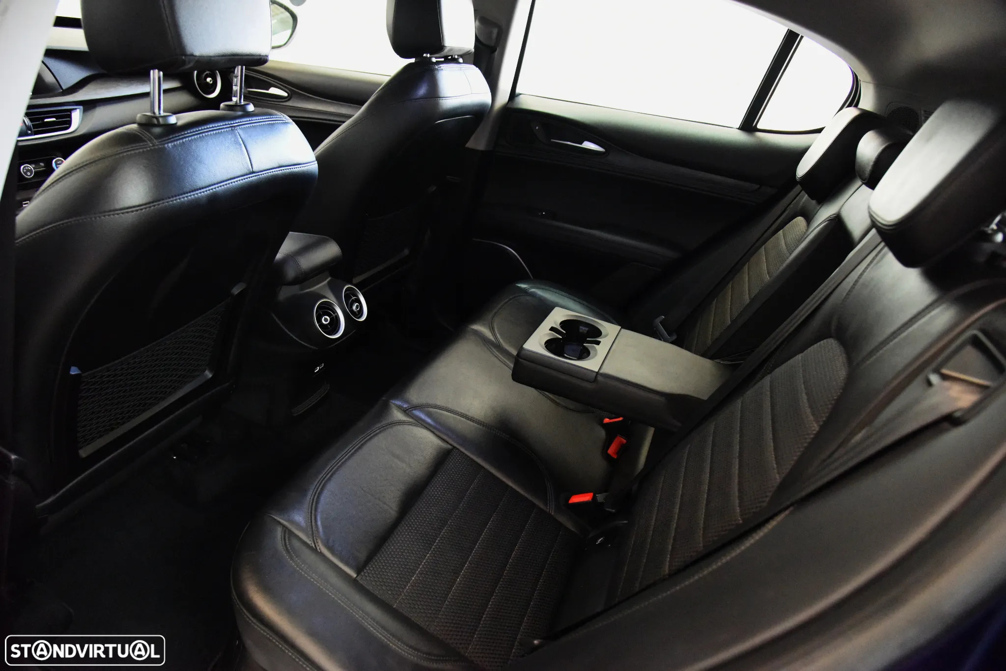 Alfa Romeo Stelvio 2.2 D Super AT8 - 25