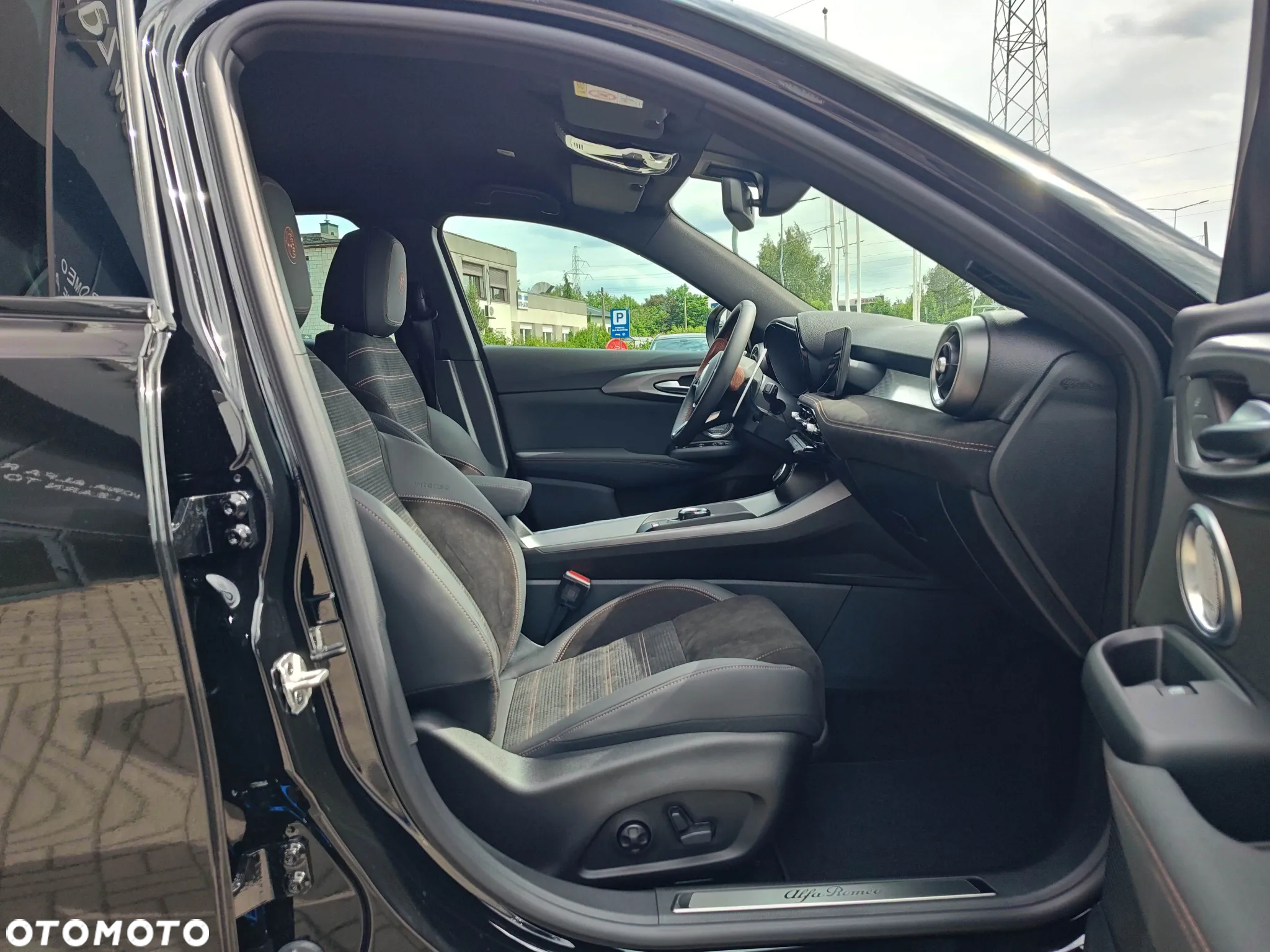 Alfa Romeo Tonale 1.5 T4 GSE mHEV Intensa DCT - 12
