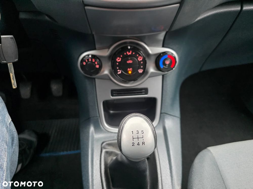 Ford Fiesta 1.25 Viva - 13