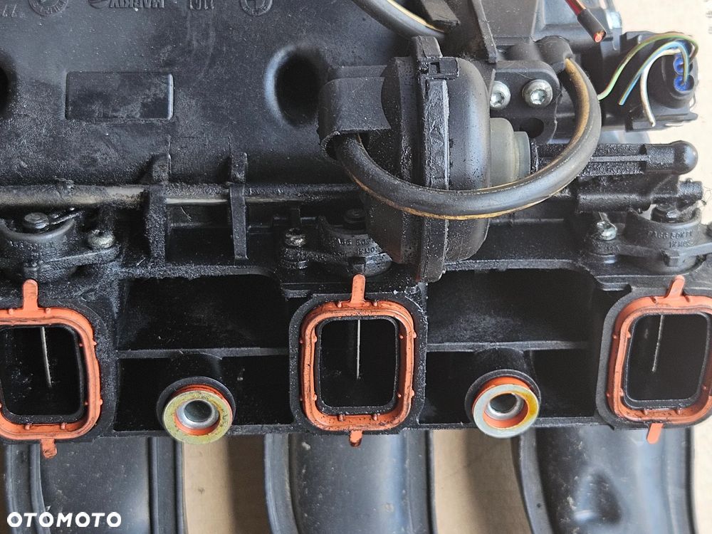 BMW E60 E61 1 E87 X3 E83 2.0 D kolektor ssący 7795393 7787318 7788194 - 4