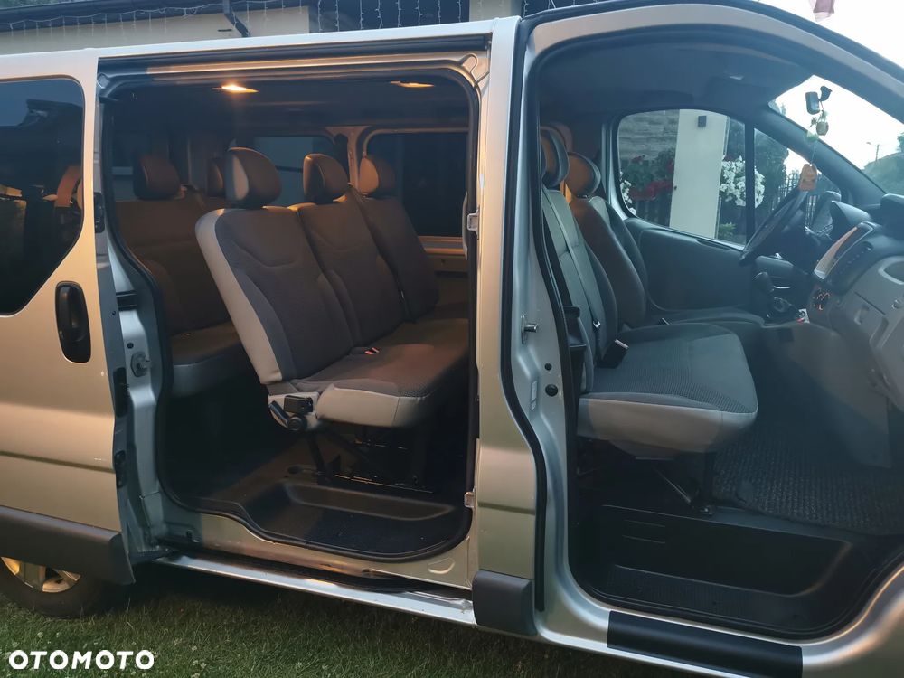 Opel Vivaro Tour Elegance L1H1 - 4