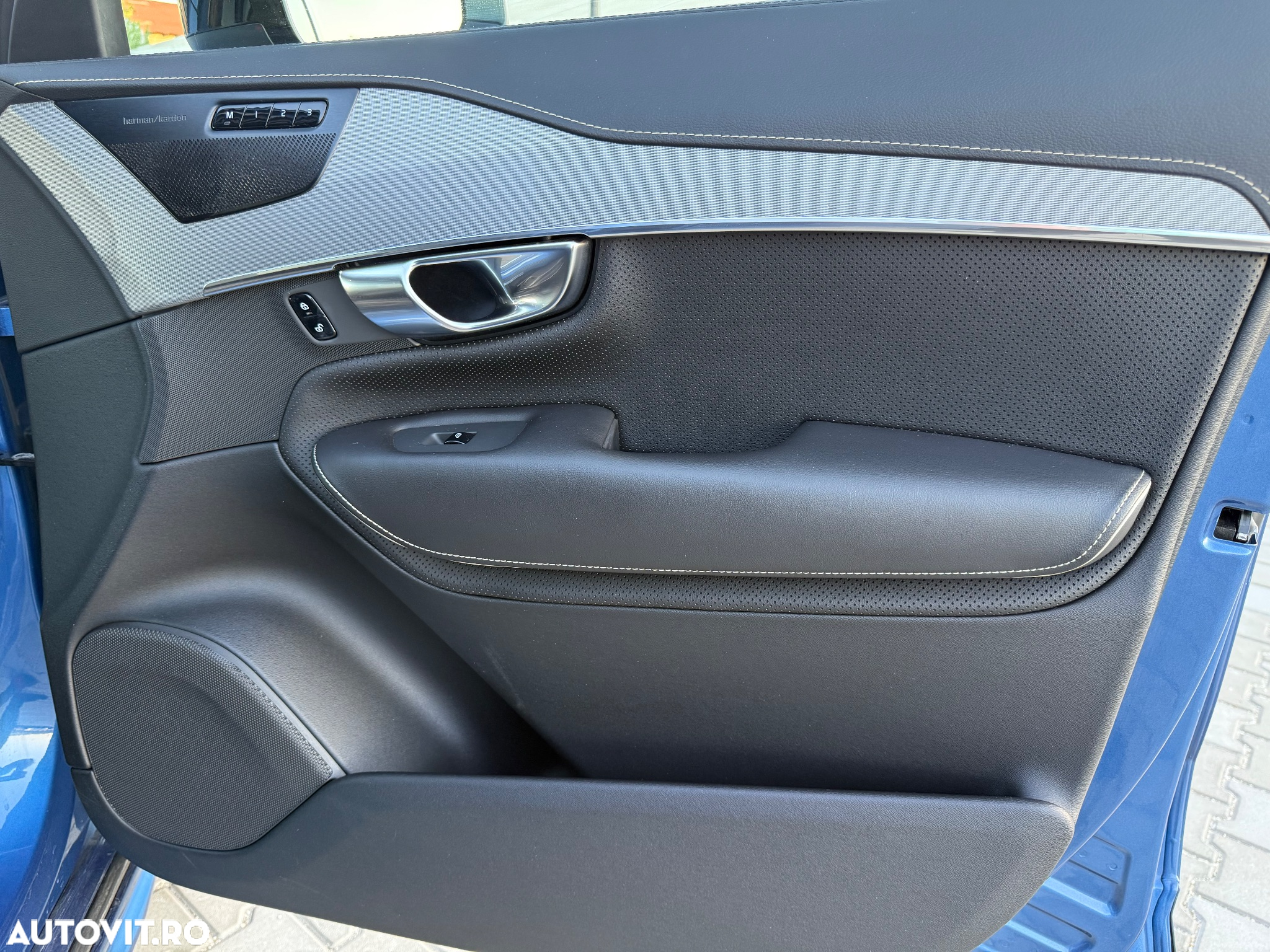 Volvo XC 90 T8 AWD Recharge Geartronic RDesign - 21