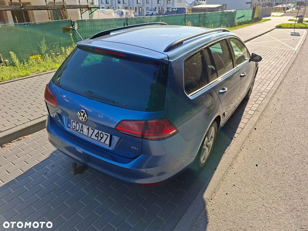 Volkswagen Golf 1.6 TDI Comfortline - 3