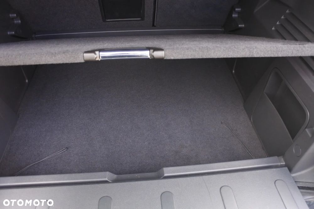 Peugeot 3008 PureTech 130 Stop & Start GPF Allure - 12