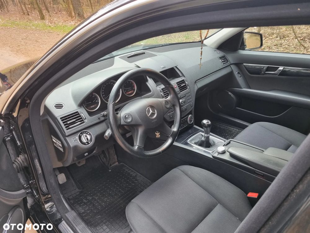 Mercedes-Benz Klasa C 200 CDI DPF Elegance - 6