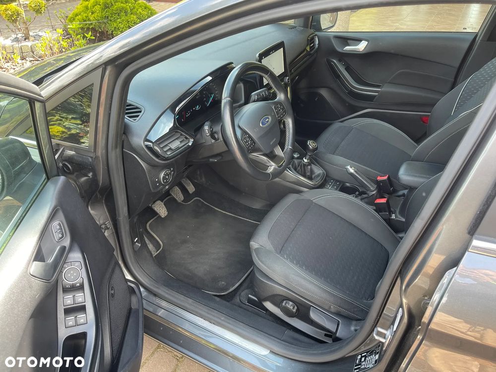 Ford Fiesta 1.0 EcoBoost STart-Stop Titanium - 9