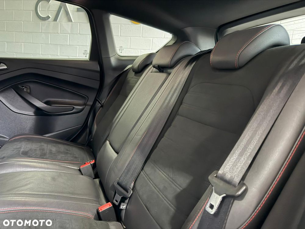 Ford Kuga 1.5 EcoBlue FWD ST-Line - 36