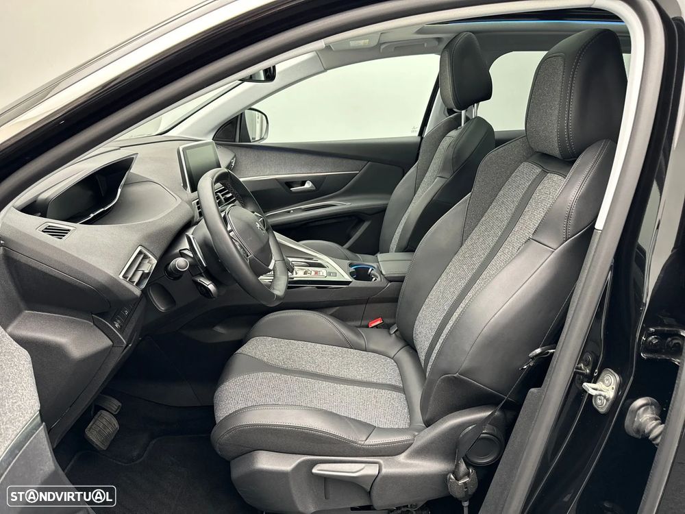 Peugeot 3008 1.2 PureTech Allure EAT8 - 11