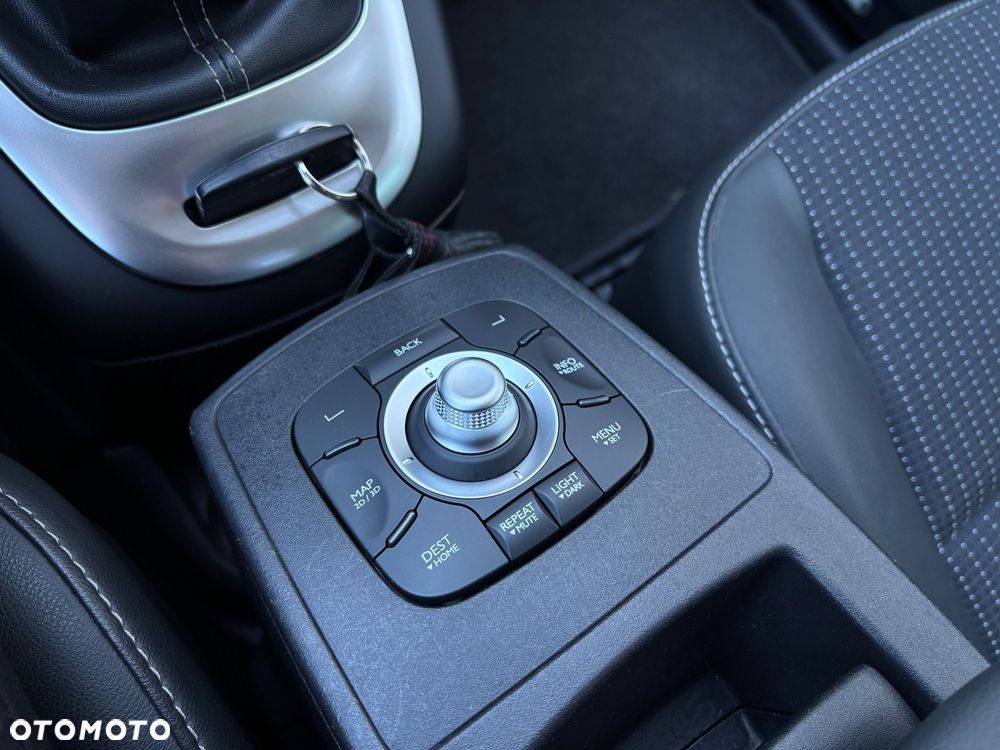 Renault Scenic Energy dCi 130 Start & Stop Bose Edition - 27