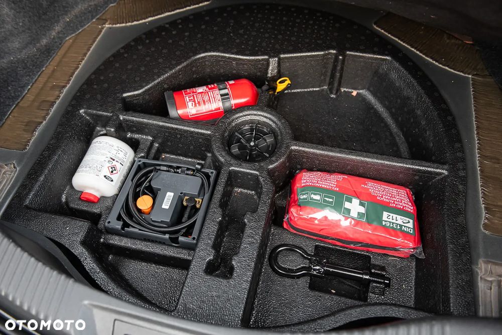 Ford Mondeo 2.0 EcoBlue Titanium - 33