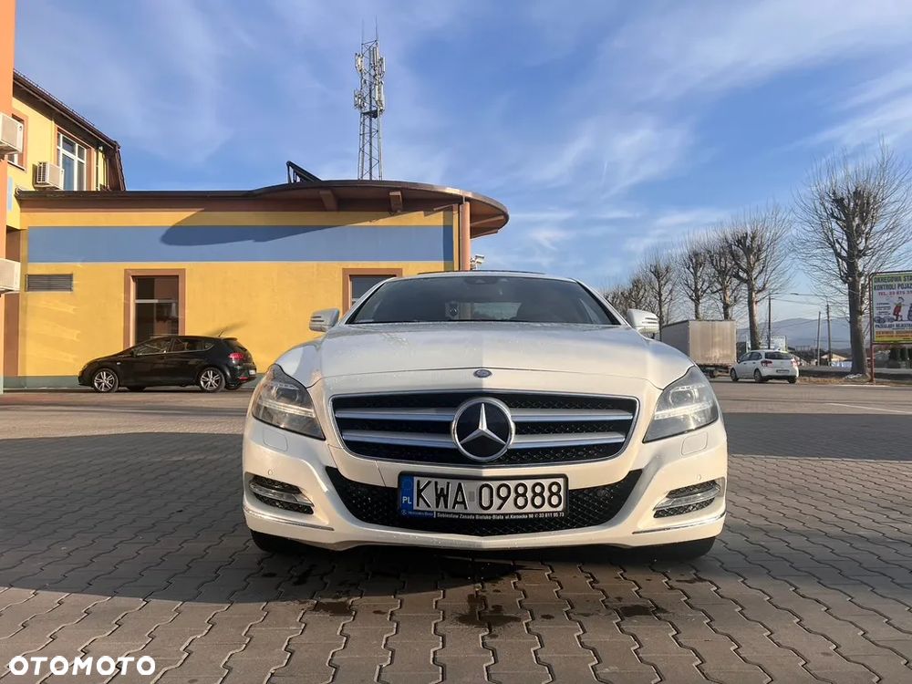 Mercedes-Benz CLS 350 CDI 4-Matic BlueEff - 3