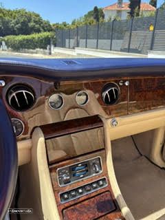 Rolls Royce Corniche Cabrio - 15