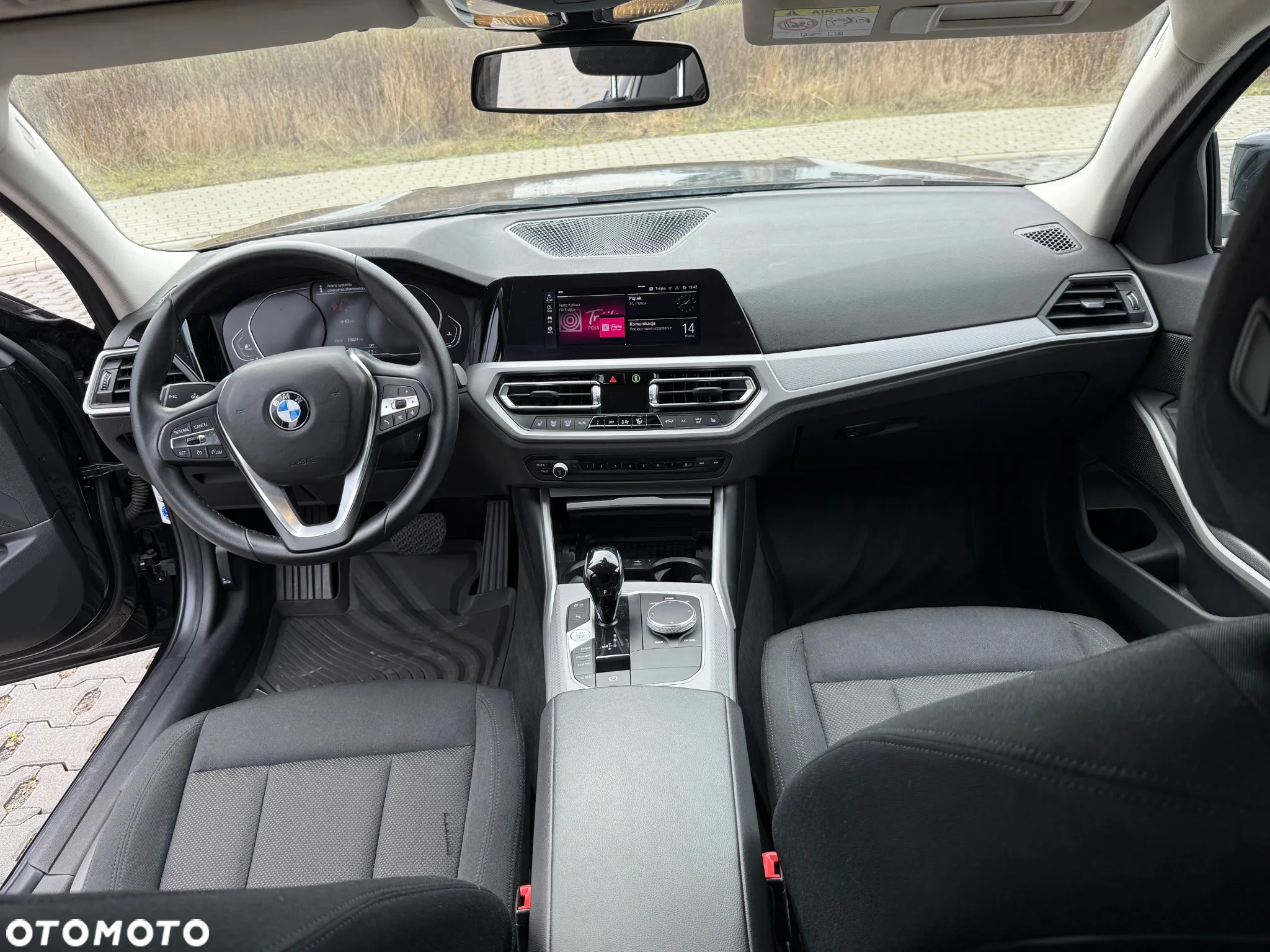 BMW Seria 3 320d Touring - 6