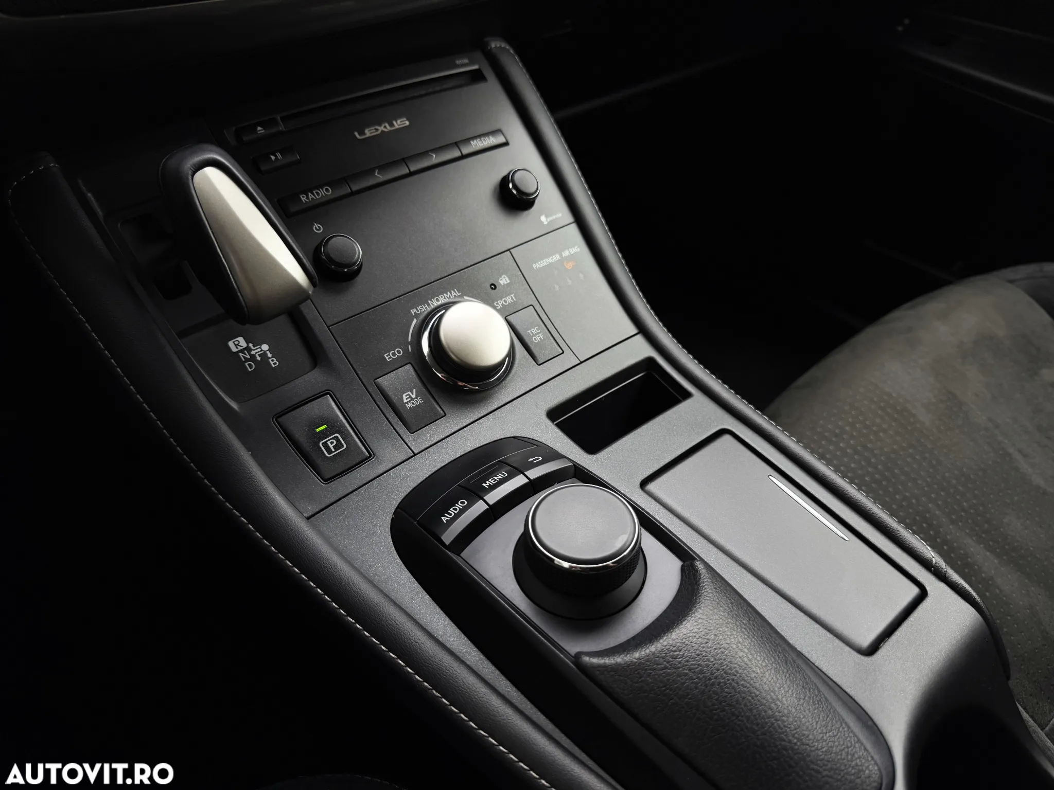 Lexus CT 200h Aut. Executive - 26