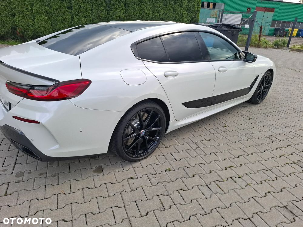 BMW Seria 8 - 3