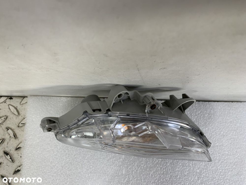 ORYGINALNY KIERUNKOWSKAZ PRAWY PREZDNI MAZDA 3 III BM 13-17 ORYGINAŁ B45A51350 - 3