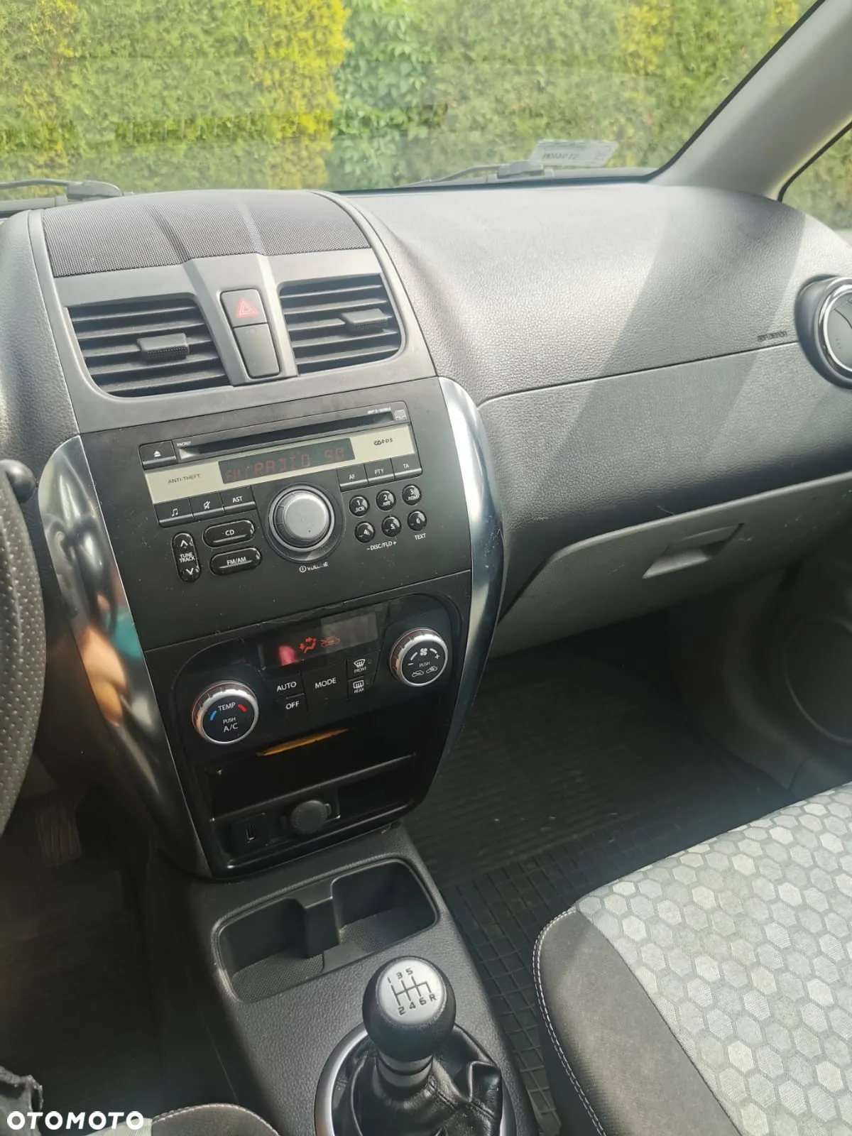 Suzuki SX4 2.0 DDiS Comfort 4WD - 9