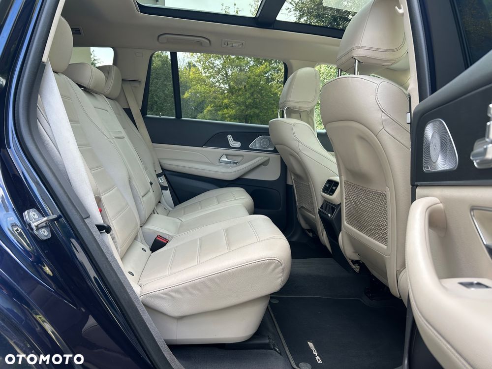 Mercedes-Benz GLS - 16
