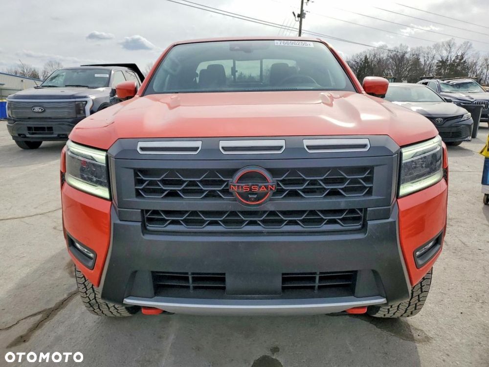 Nissan Frontier - 10