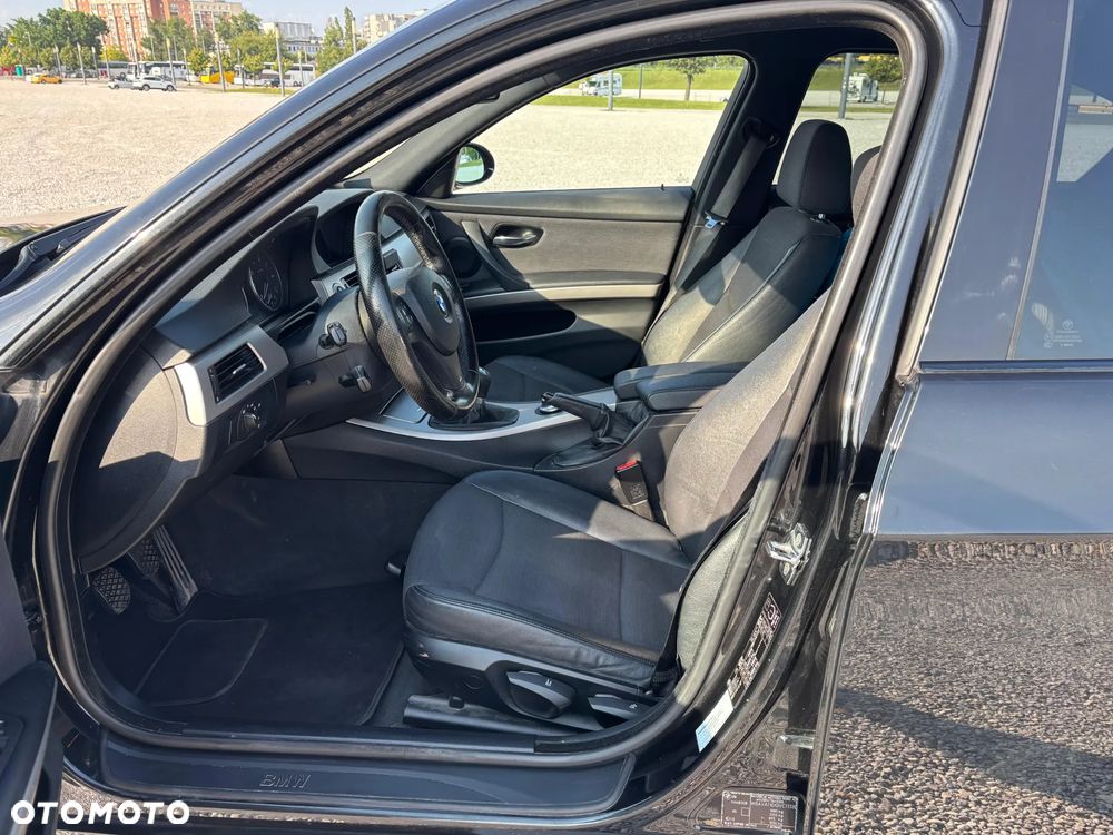 BMW Seria 3 - 15