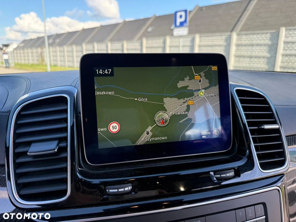 Mercedes-Benz GLE - 14