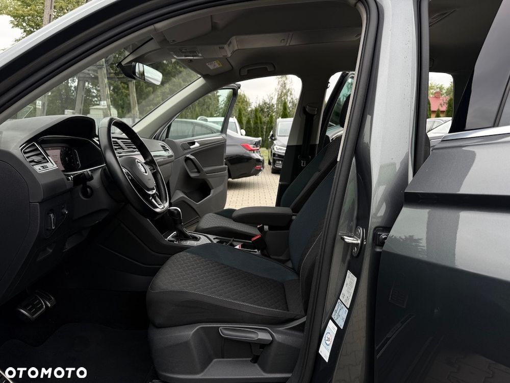 Volkswagen Tiguan 2.0 TDI SCR DSG IQ.DRIVE - 32