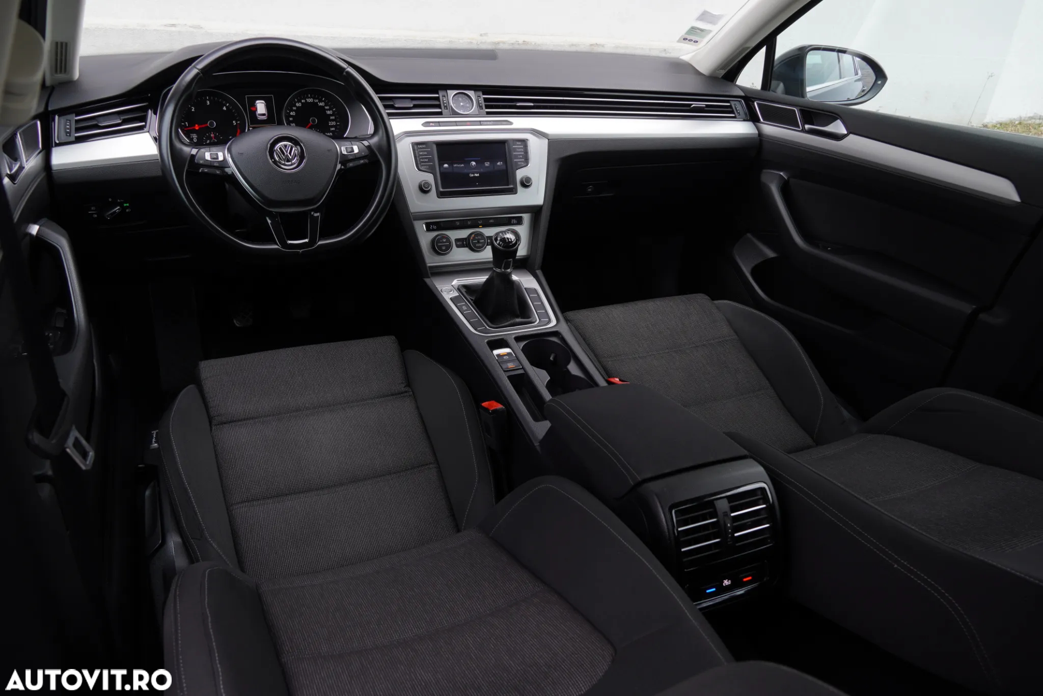 Volkswagen Passat Variant 2.0 TDI Comfortline - 8