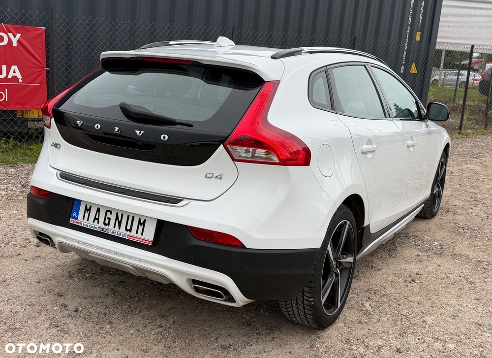 Volvo V40 Cross Country D4 Geartronic Summum - 31