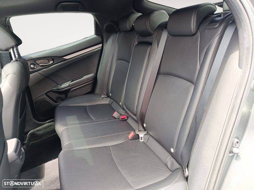 Honda Civic 1.5 i-VTEC Sport CVT - 13