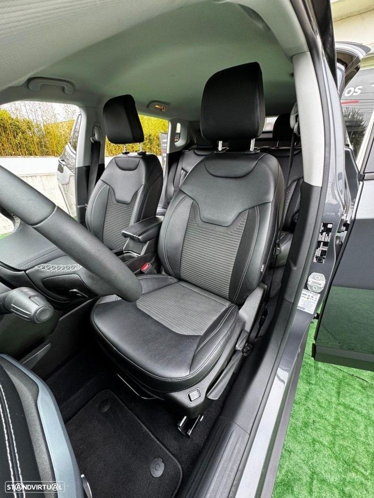 Jeep Compass 1.3 T Limited - 18